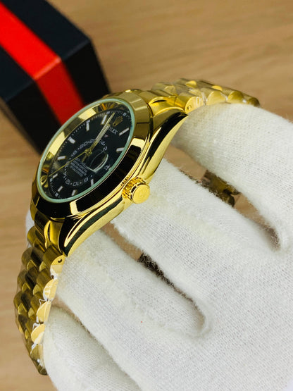 gold chain Skydweller Model ( Black dial )